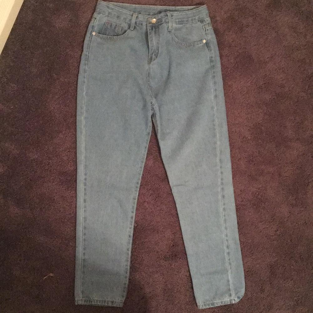High waisted 80s style jeans!!!!! SOLD